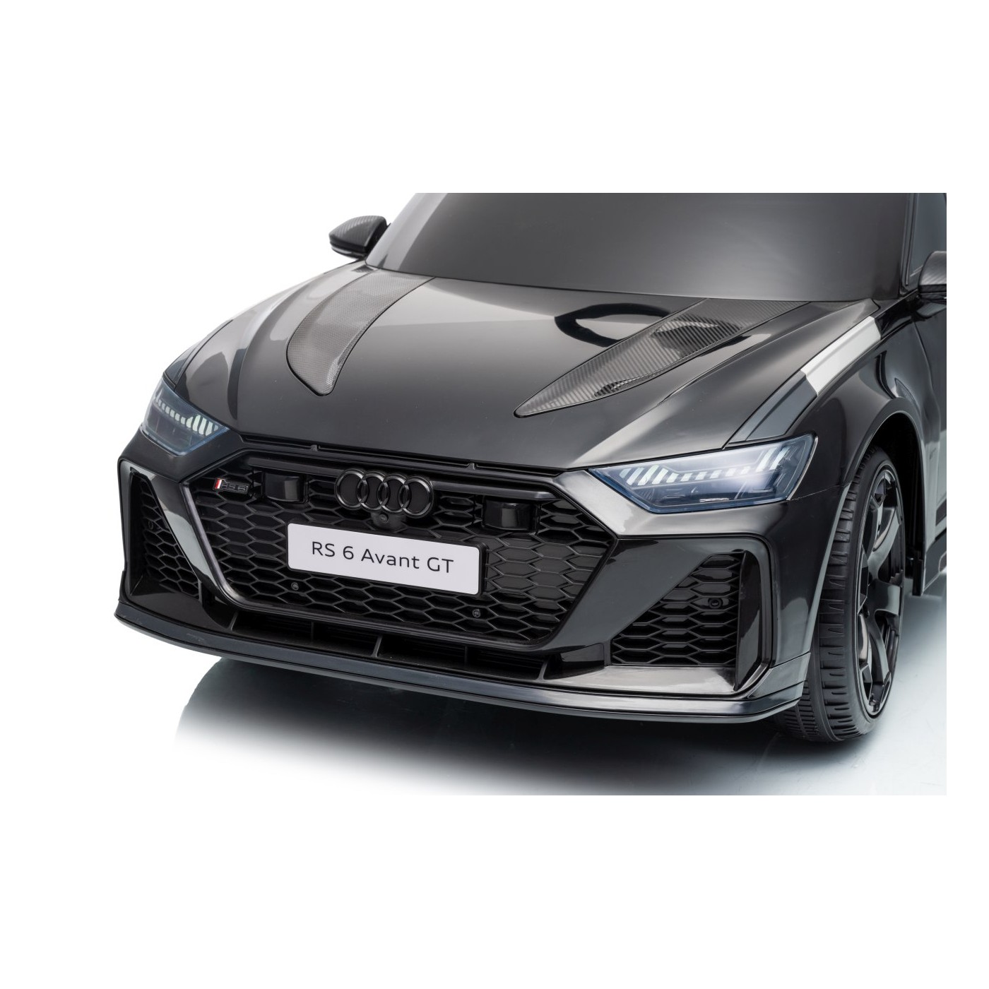 Audi RS6 Avant GT Black