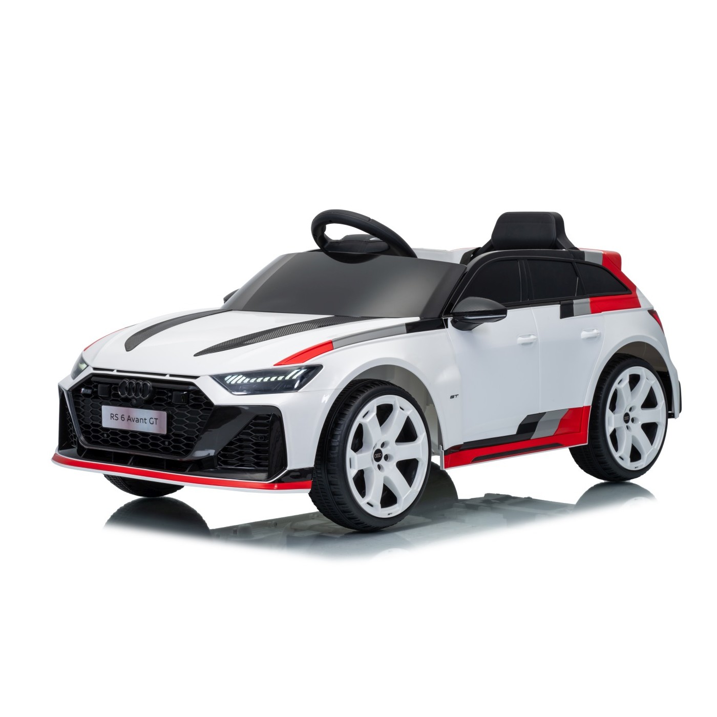 Vehicle Audi RS6 Avant GT White