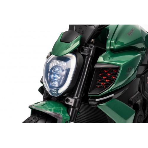Vehicle Motor Ducati Diavel x Bentley Green