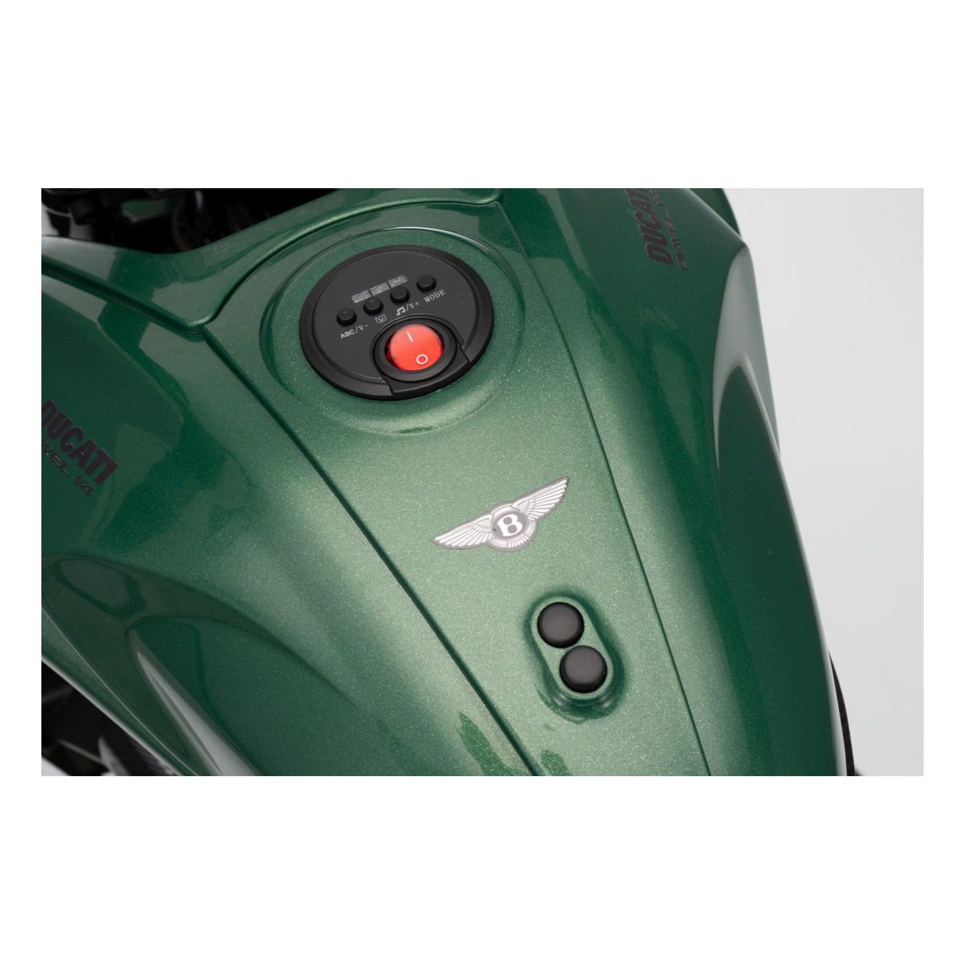 Vehicle Motor Ducati Diavel x Bentley Green