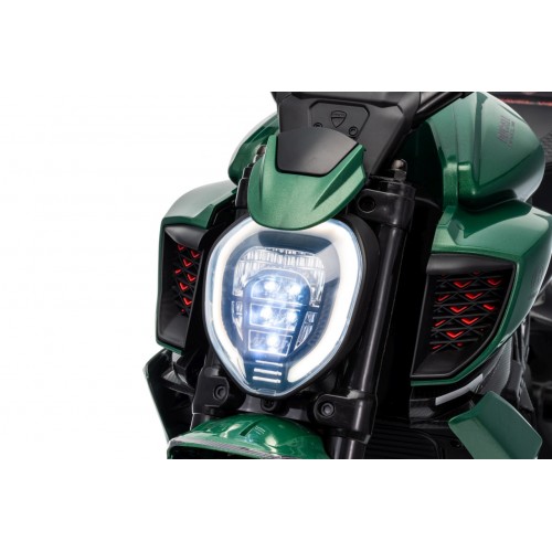 Vehicle Motor Ducati Diavel x Bentley Green