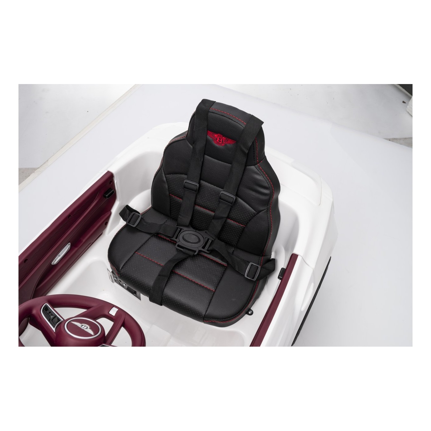 Bentley Bentayga S White Vehicle