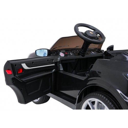 Vehicle Porsche Cayenne Black