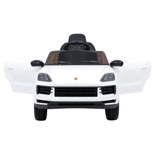 Vehicle Porsche Cayenne White