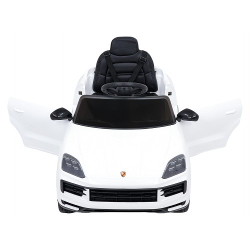 Vehicle Porsche Cayenne White