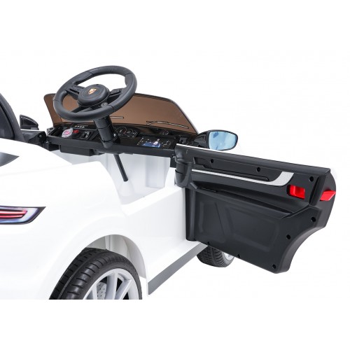 Vehicle Porsche Cayenne White