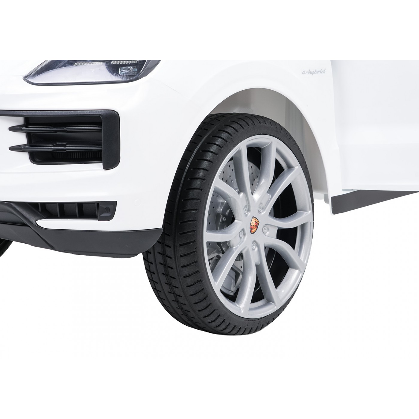 Vehicle Porsche Cayenne White