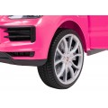 Vehicle Porsche Cayenne Pink