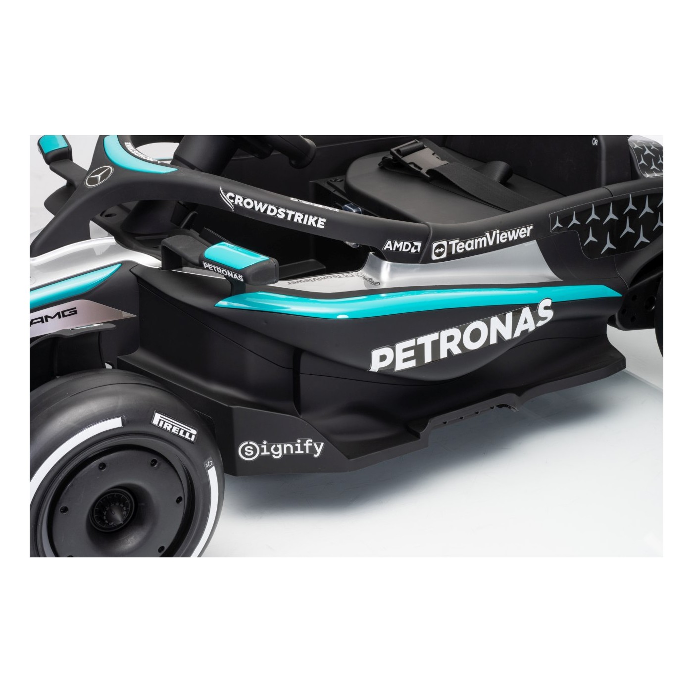 Vehicle AMG PETRONAS F1 Black Racing Car