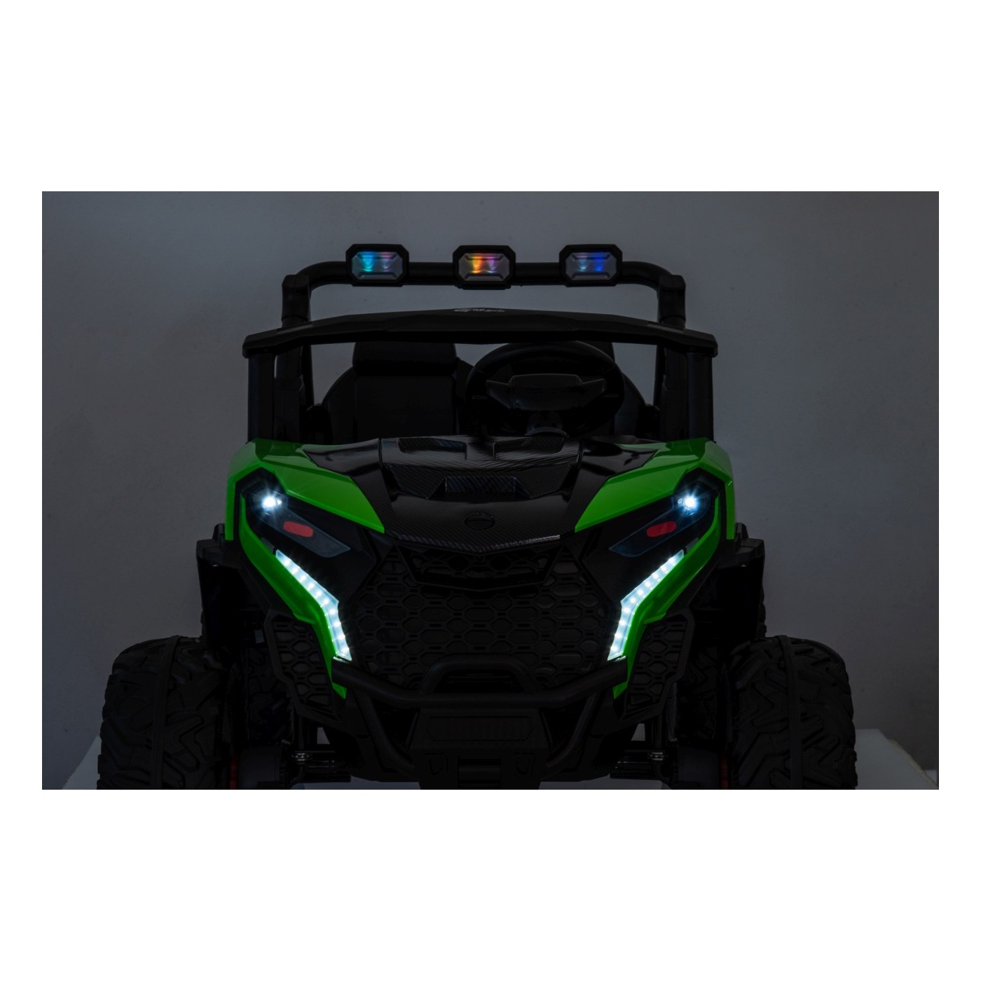 Buggy Vehicle OBSERVER 4x4 Green