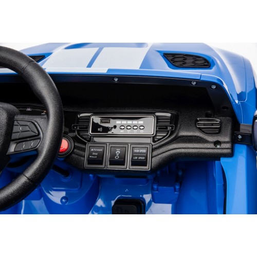 Vehicle Dodge Durango Blue