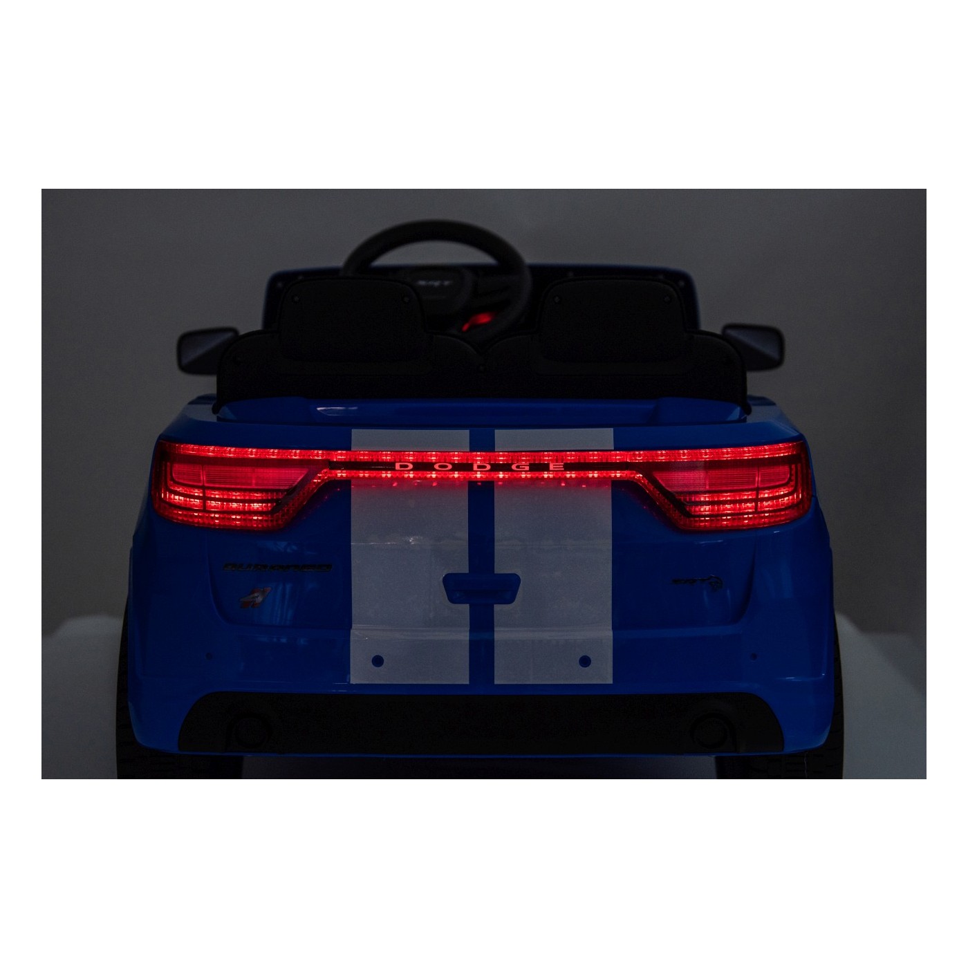 Vehicle Dodge Durango Blue