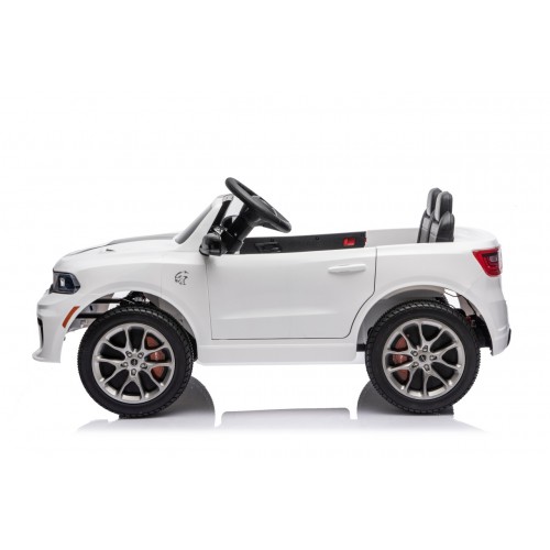 Vehicle Dodge Durango White