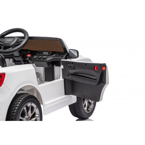 Vehicle Dodge Durango White