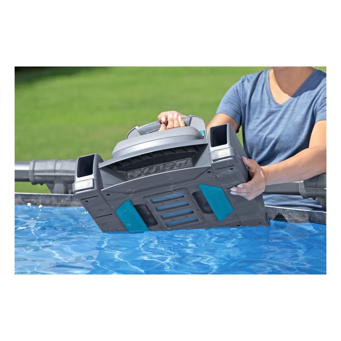 AQUATRONIX PRO G300 2-in-1 Vacuum Cleaner and Skimmer BESTWAY