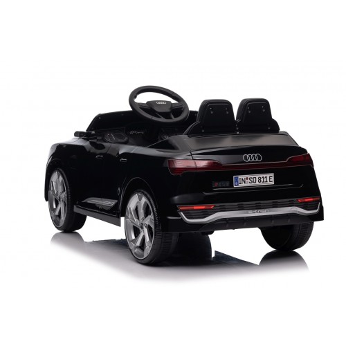 Audi SQ8 Black Vehicle