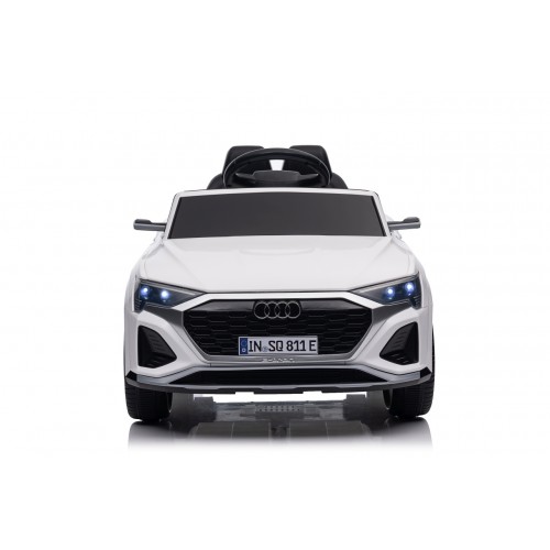 Audi SQ8 White Vehicle