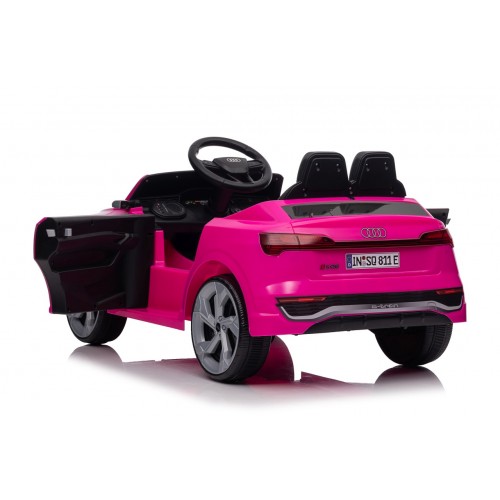 Audi SQ8 Pink Vehicle