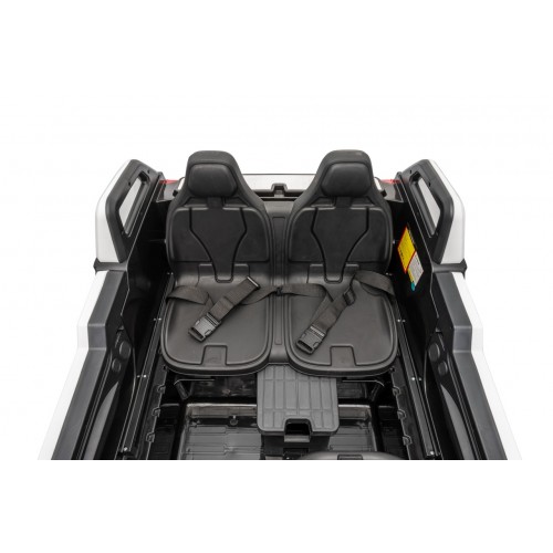 Buggy PROSPECTOR 4x4 STRONG White