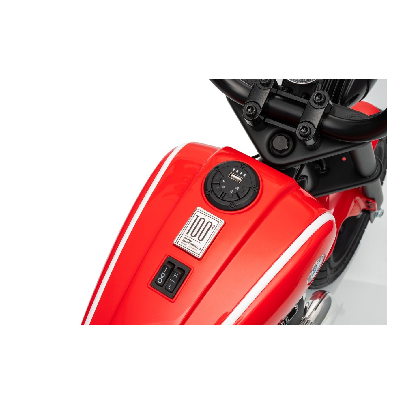 Vehicle Motor BMW R18 Red