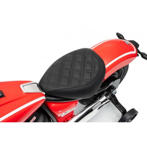 Vehicle Motor BMW R18 Red