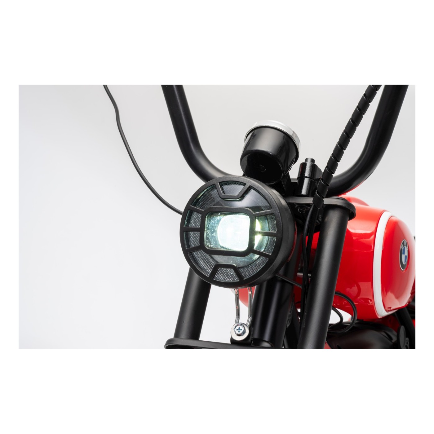 Vehicle Motor BMW R18 Red