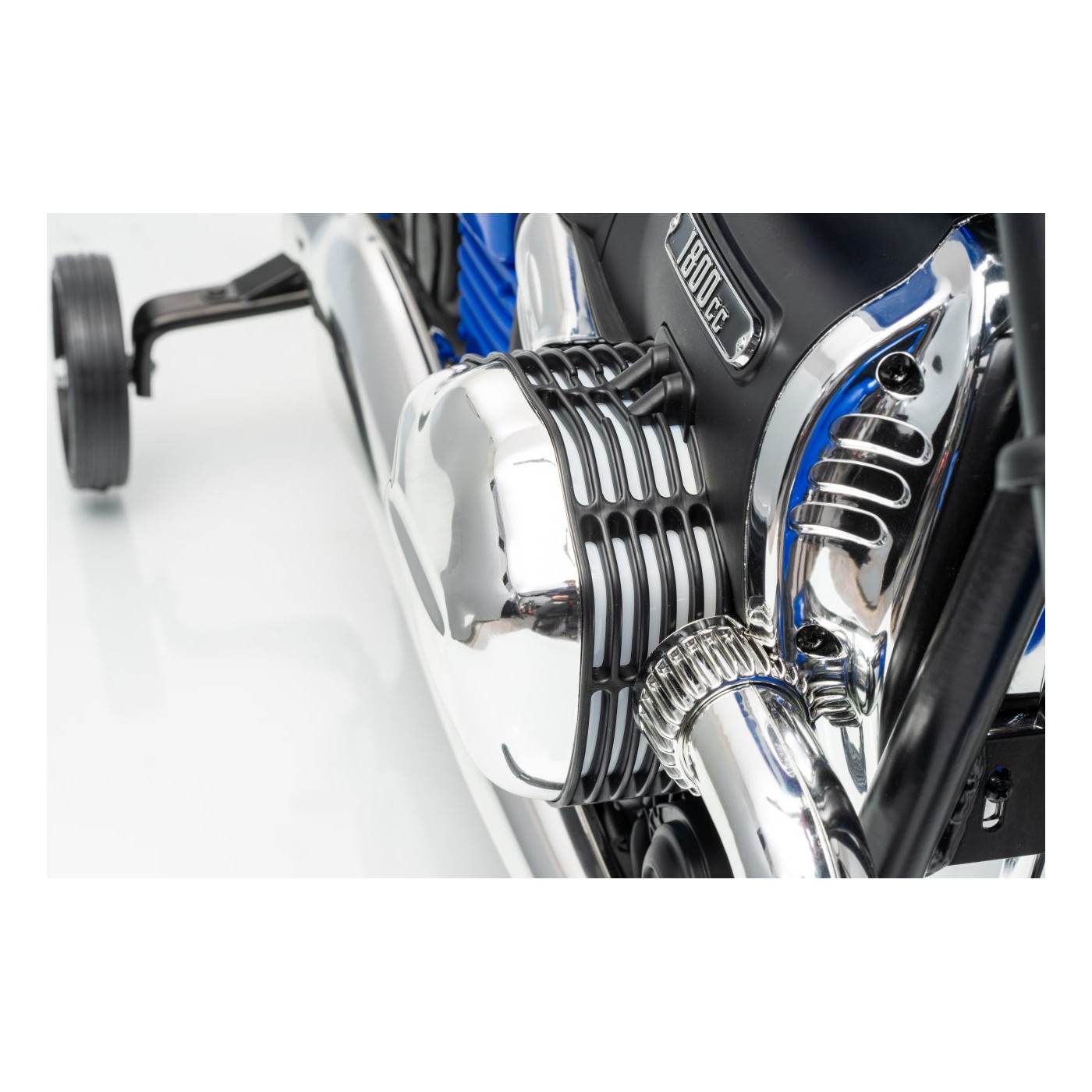 Vehicle Motor BMW R18 Blue