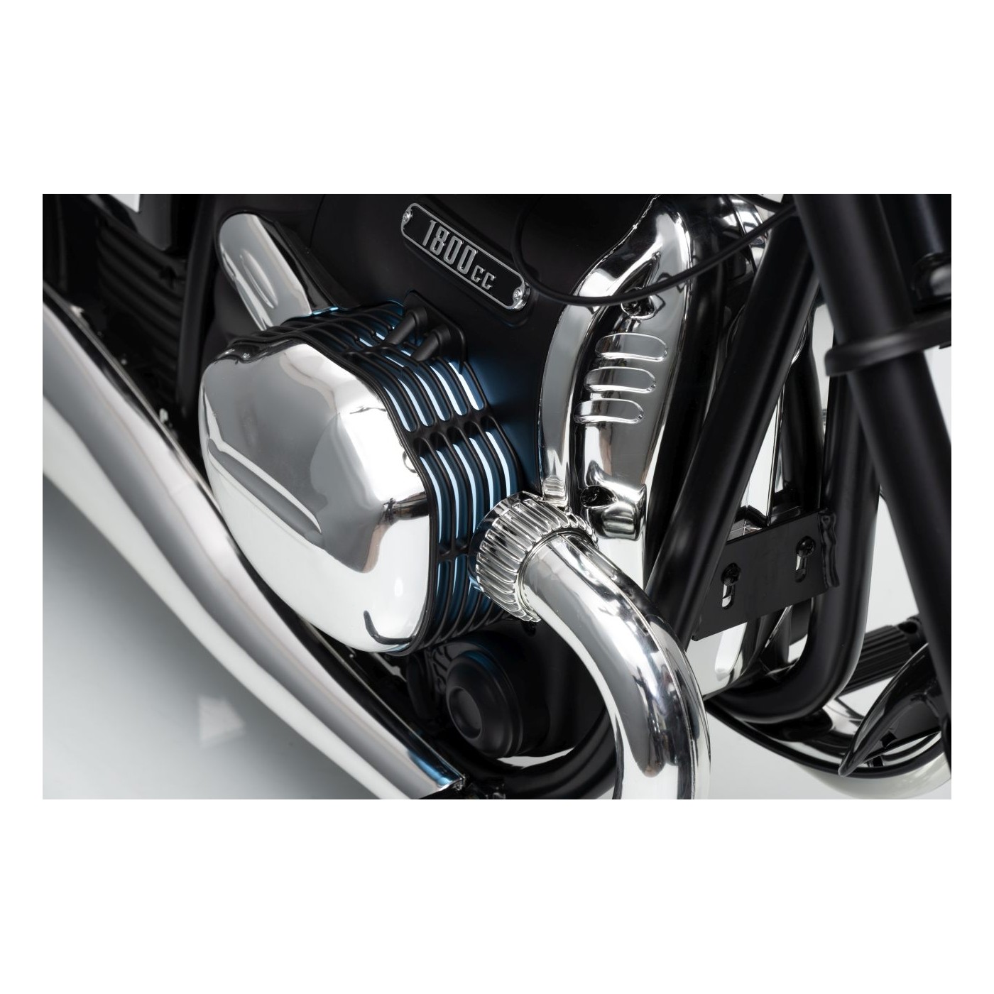 Vehicle Motor BMW R18 Black