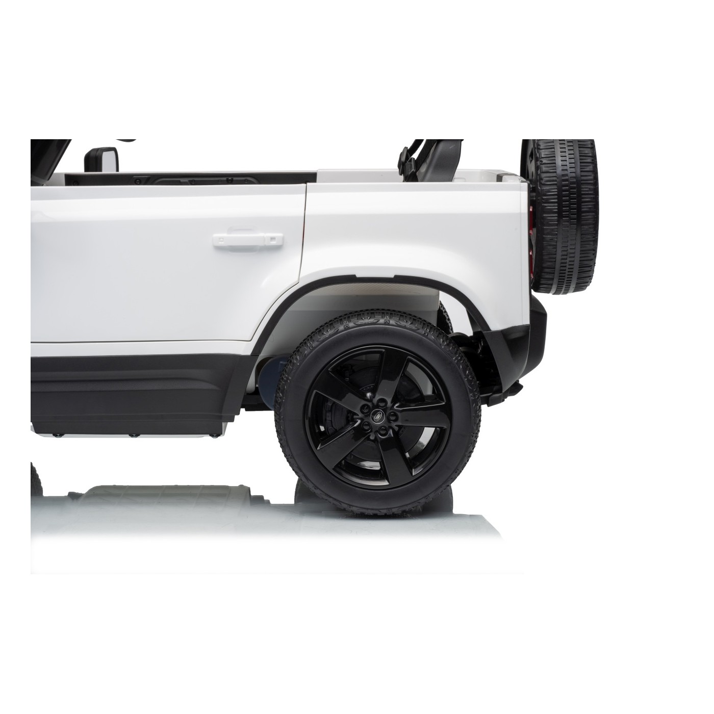 Land Rover Defender White Vehicle