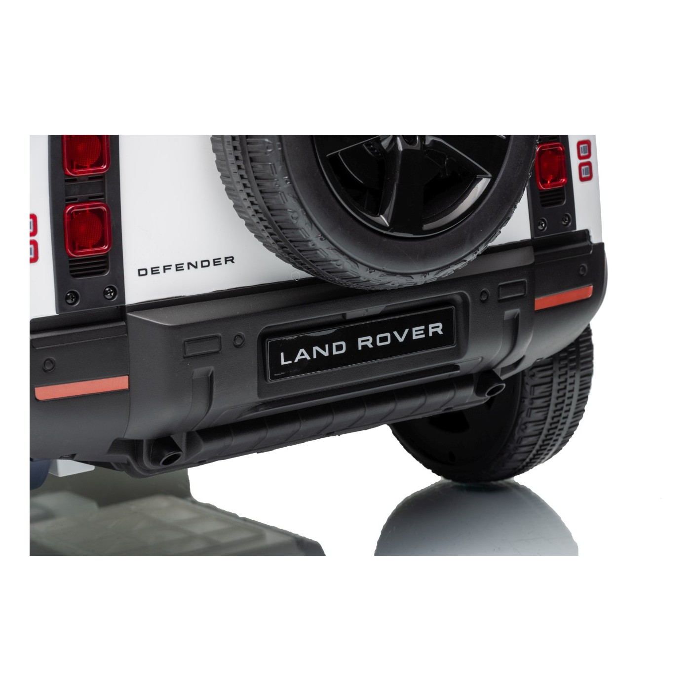 Land Rover Defender White Vehicle