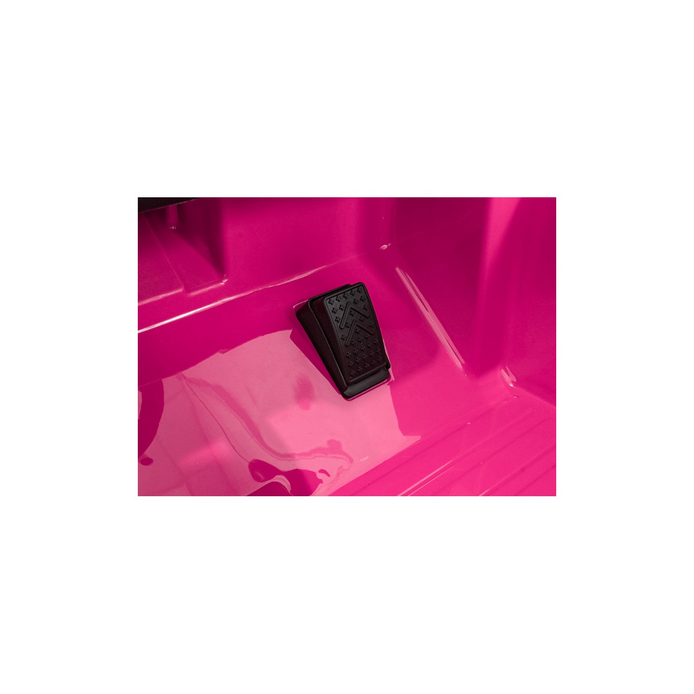 Jeep BEAST 4x4 Pink Vehicle