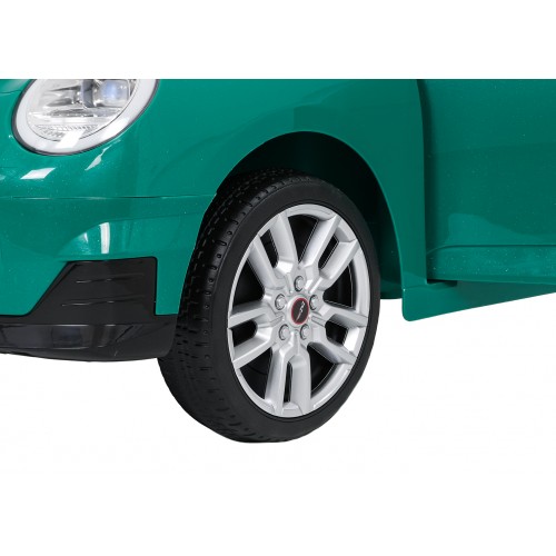 Mini Cooper Green Vehicle