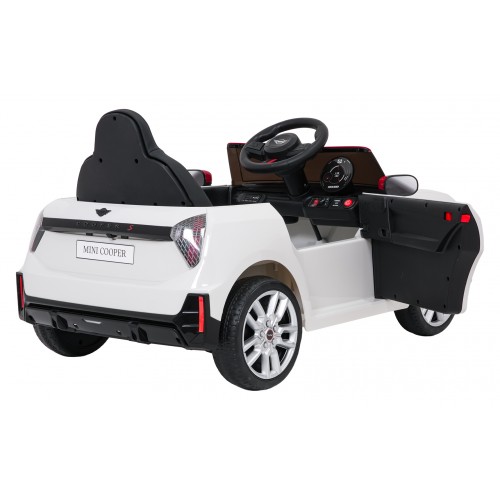 Mini Cooper White Vehicle