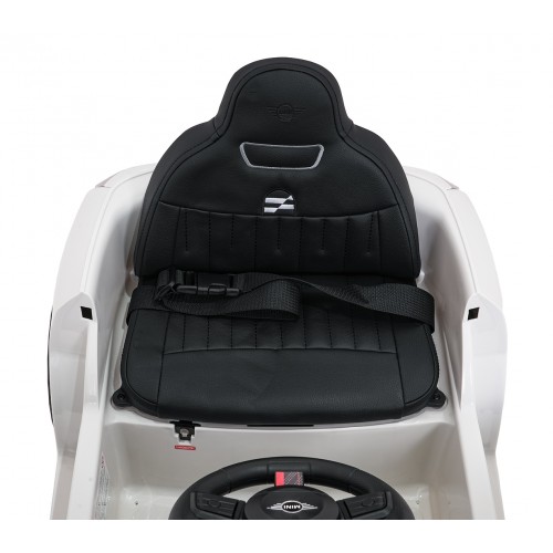 Mini Cooper White Vehicle