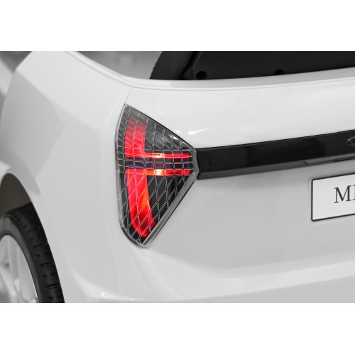 Mini Cooper White Vehicle