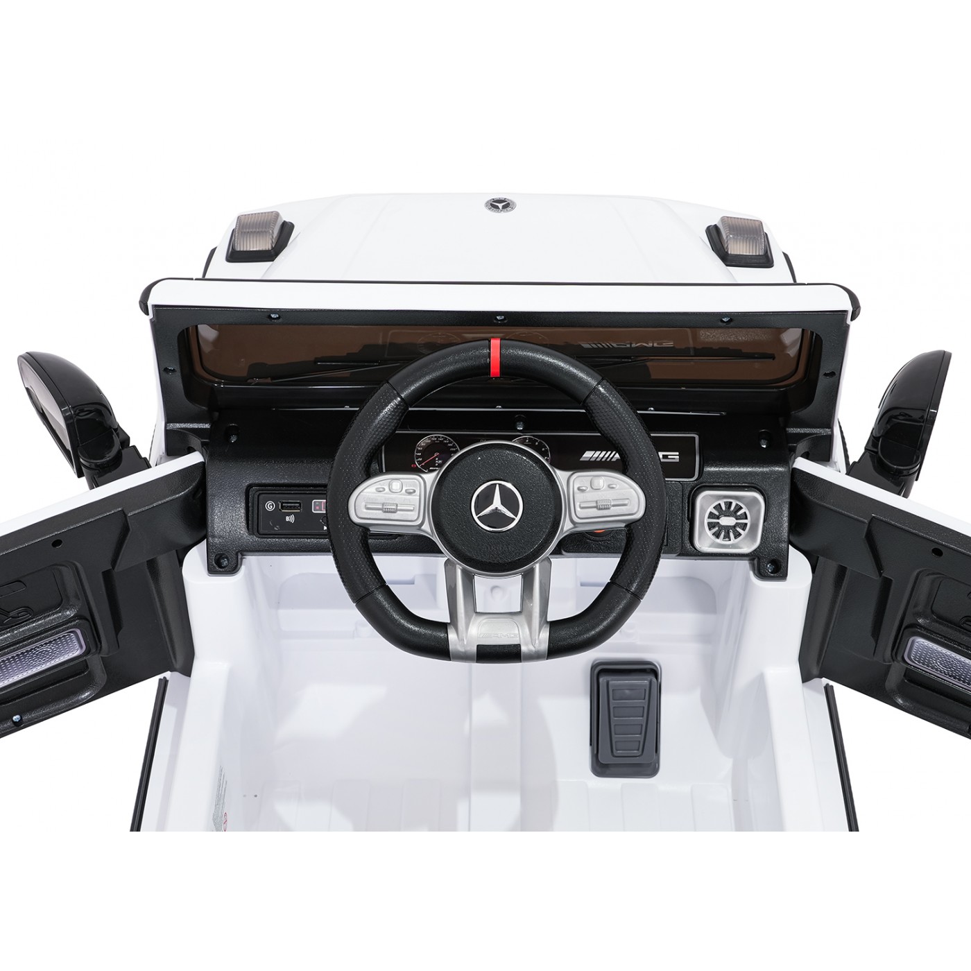 Vehicle Mercedes G63 AMG LIFT White