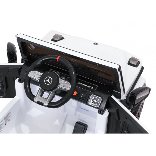 Vehicle Mercedes G63 AMG LIFT White