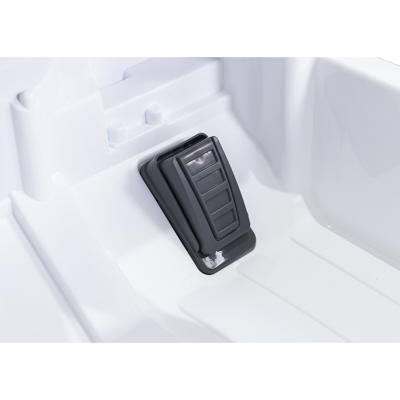 Vehicle Mercedes G63 AMG LIFT White