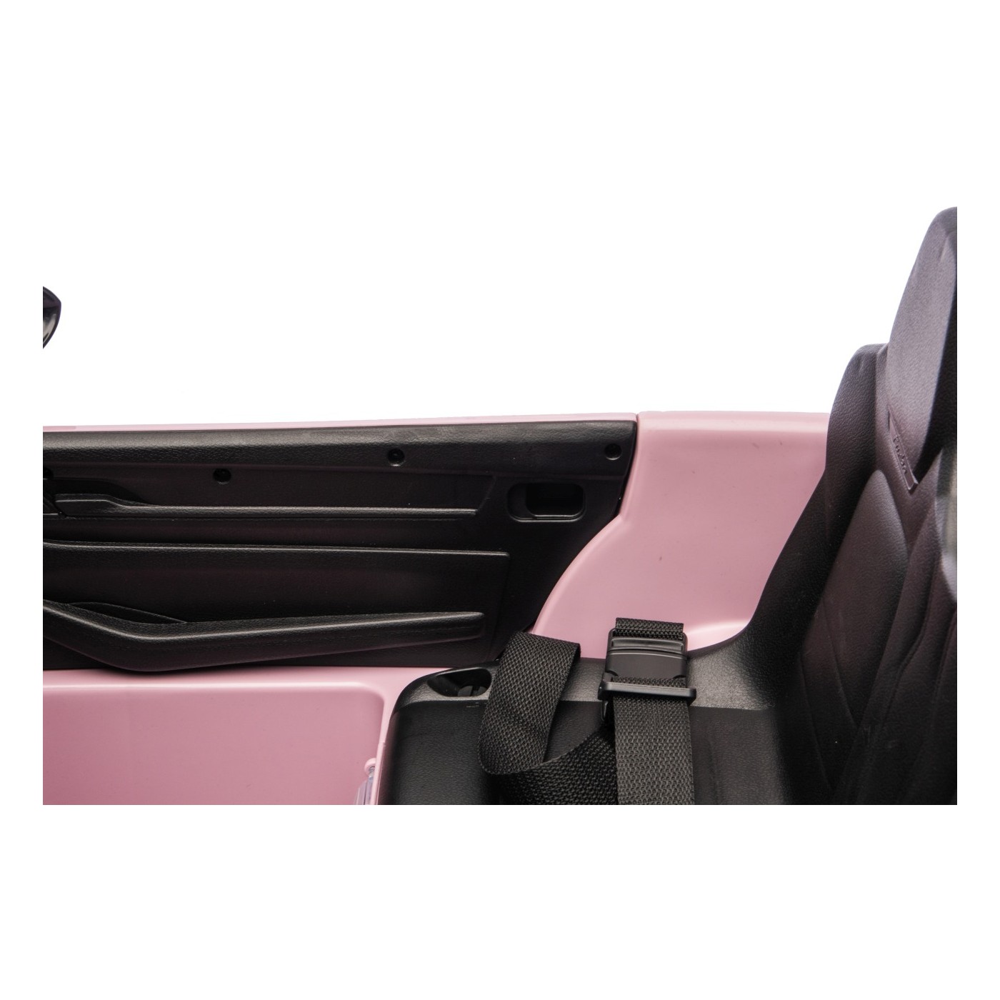Porsche Macan Pink Vehicle