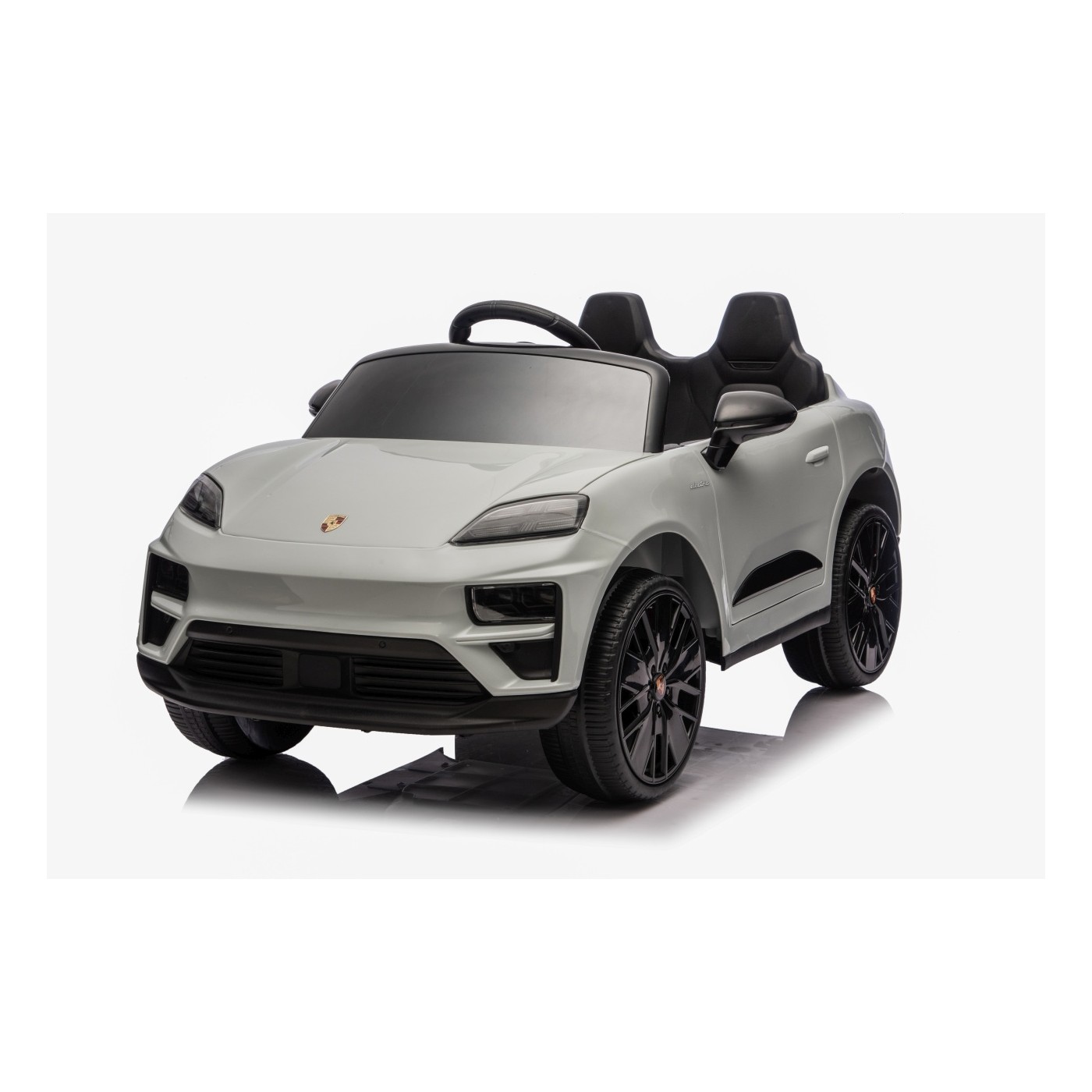 Vehicle Porsche Macan Gray
