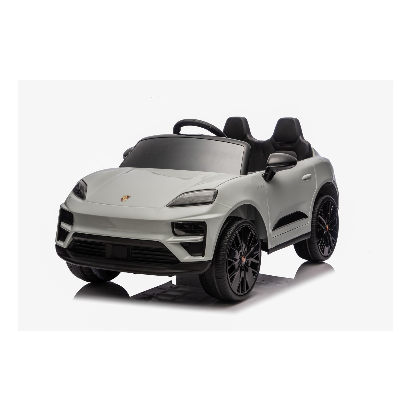 Vehicle Porsche Macan Gray
