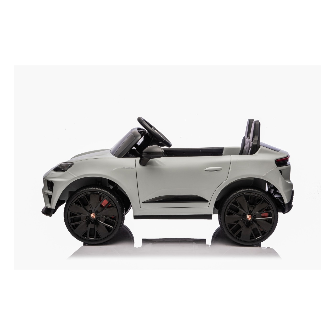 Vehicle Porsche Macan Gray