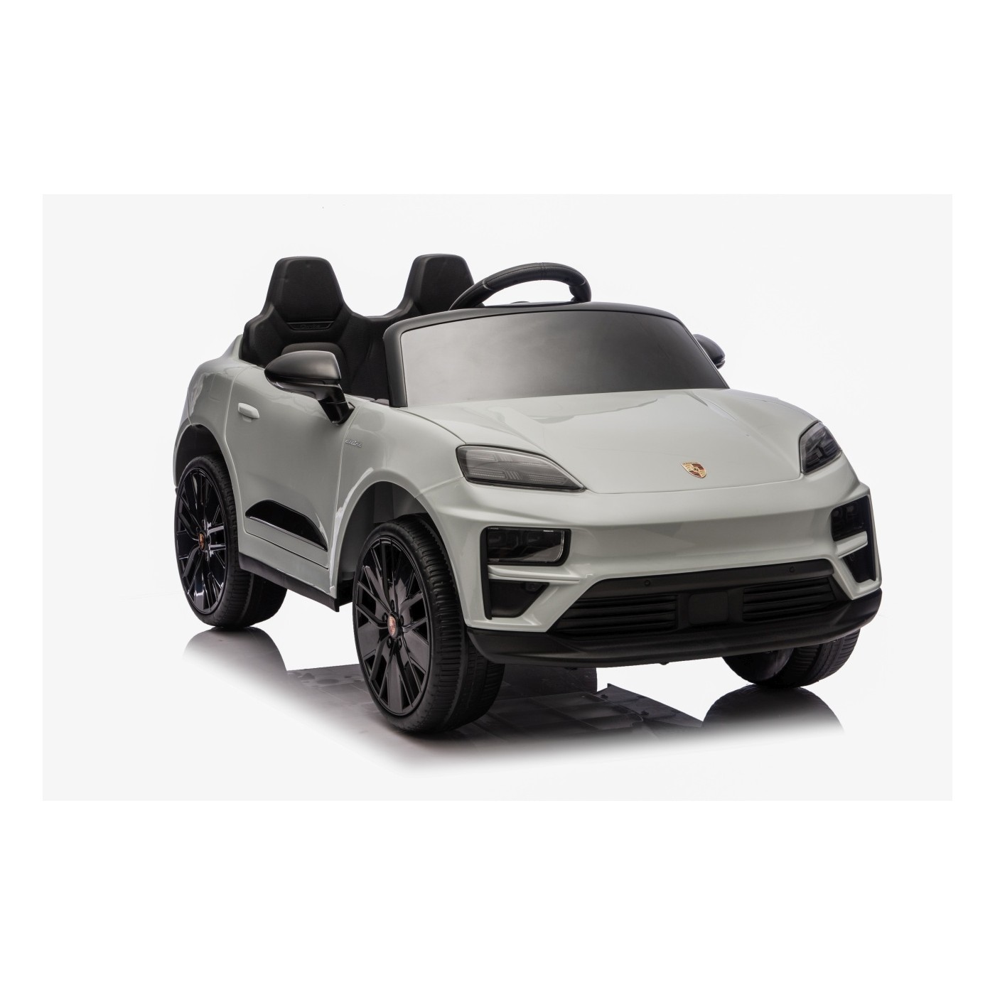 Vehicle Porsche Macan Gray