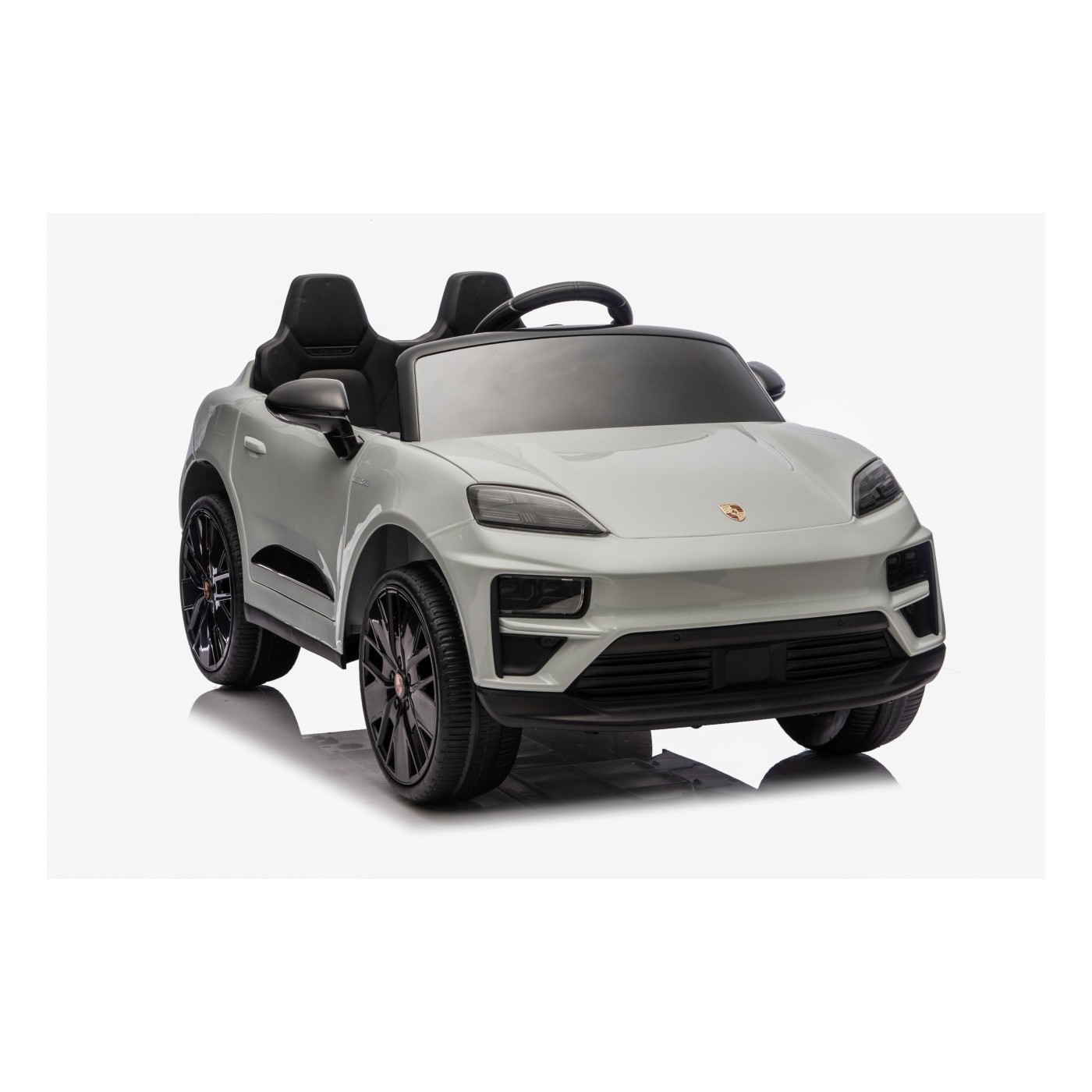 Vehicle Porsche Macan Gray