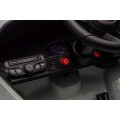 Vehicle Porsche Macan Gray