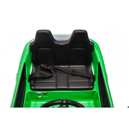 Porsche Macan Green Vehicle