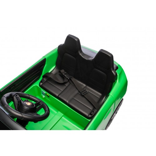 Porsche Macan Green Vehicle