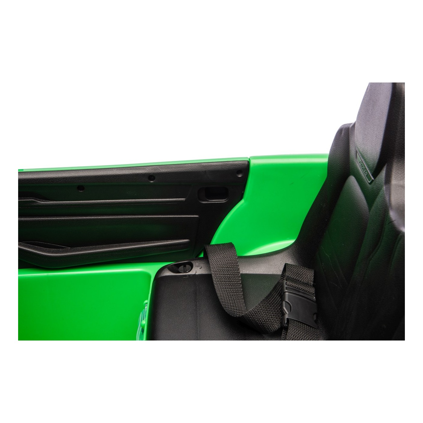 Porsche Macan Green Vehicle