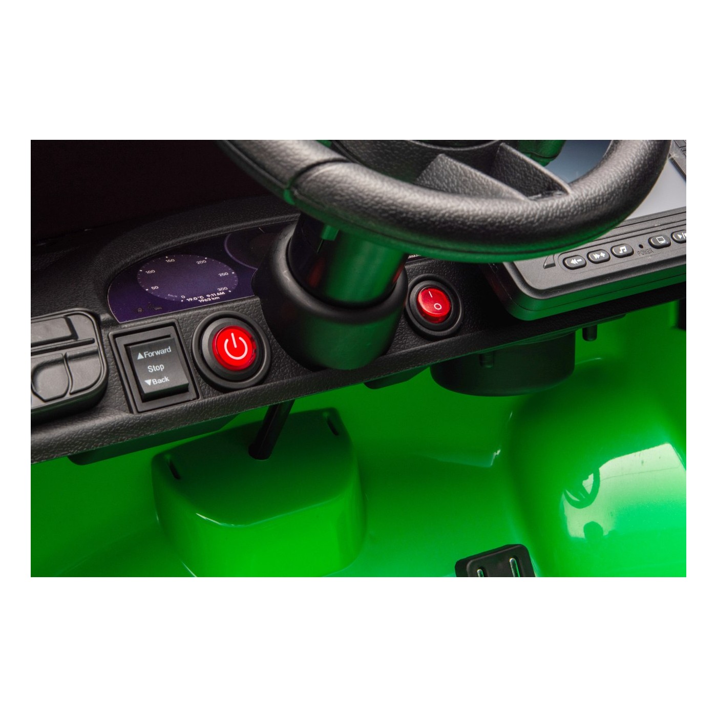 Porsche Macan Green Vehicle