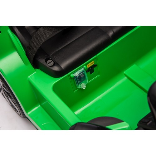 Porsche Macan Green Vehicle